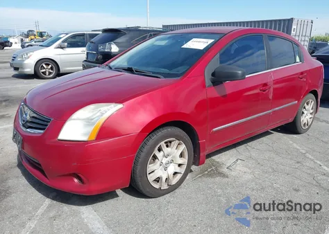 2011 Nissan Sentra 2.0S z USA, uszkodzony, nr VIN 3N1AB6AP7BL677648